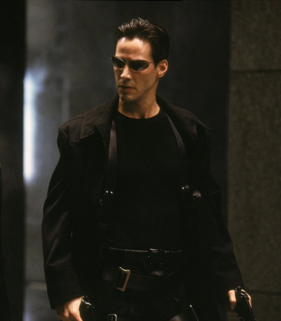 Neo (Keanu Reeves) in The Matrix - Warner Bros.