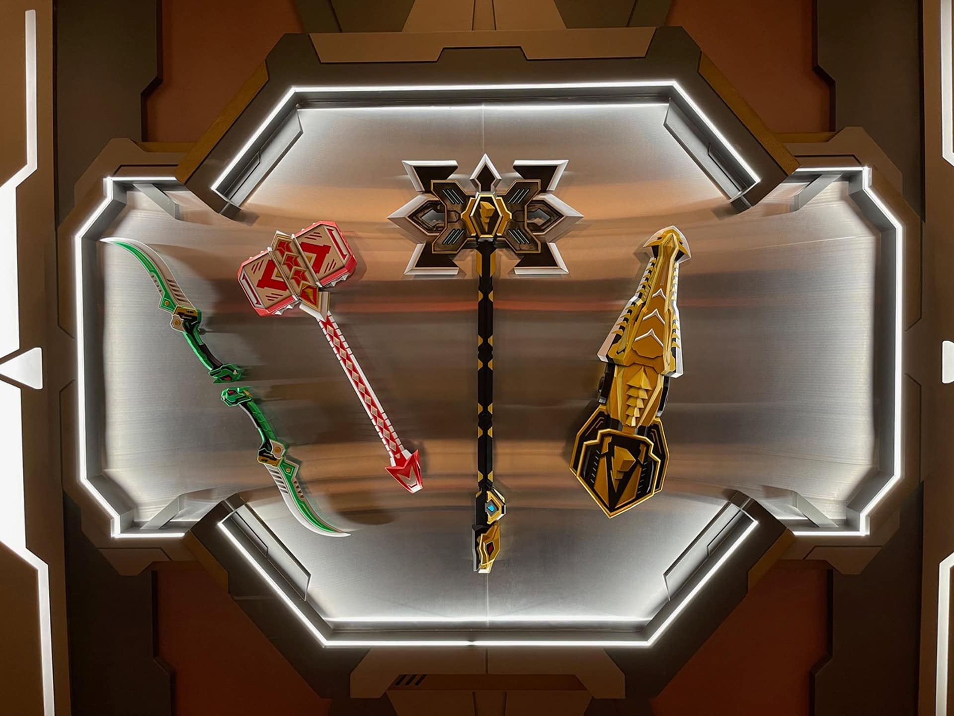 Power Rangers Cosmic Fury weapons - Photo courtesy of Simon Bennett