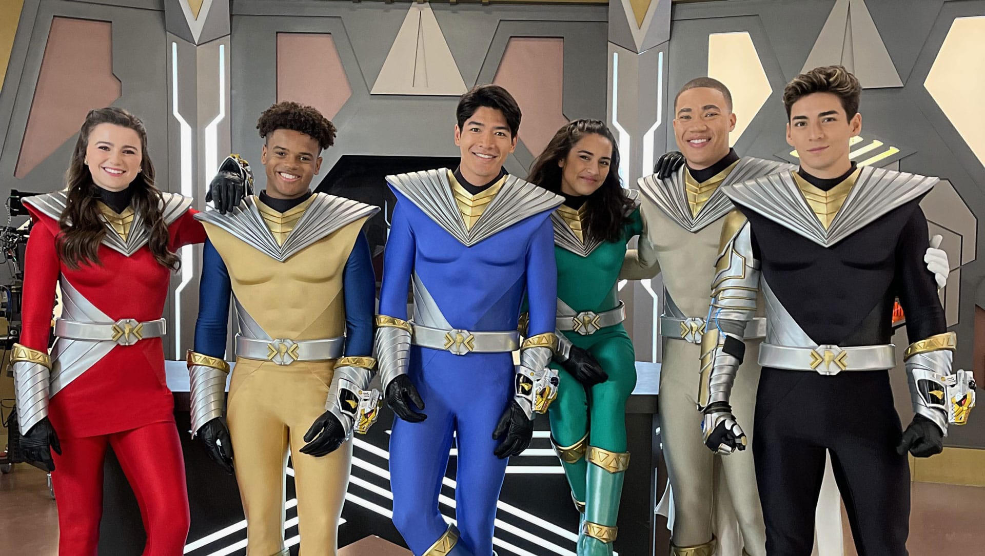 The Power Rangers Cosmic Fury team - Netflix © 2023