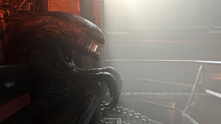 Trevor Newlin as the Xenomorph on the set of Alien: Romulus - 20th Century Studios © 2024. All Rights Reserved.